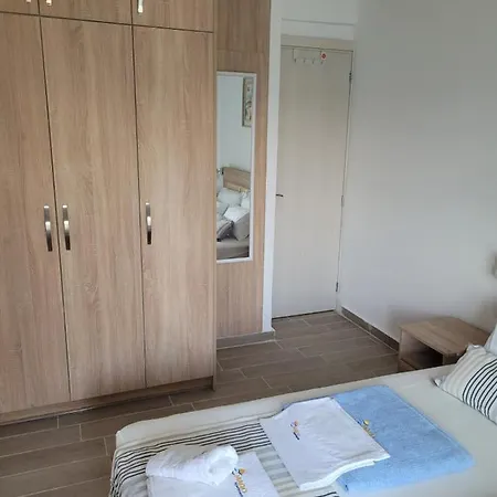 Apartment Mago 1 Nea Kallikrateia